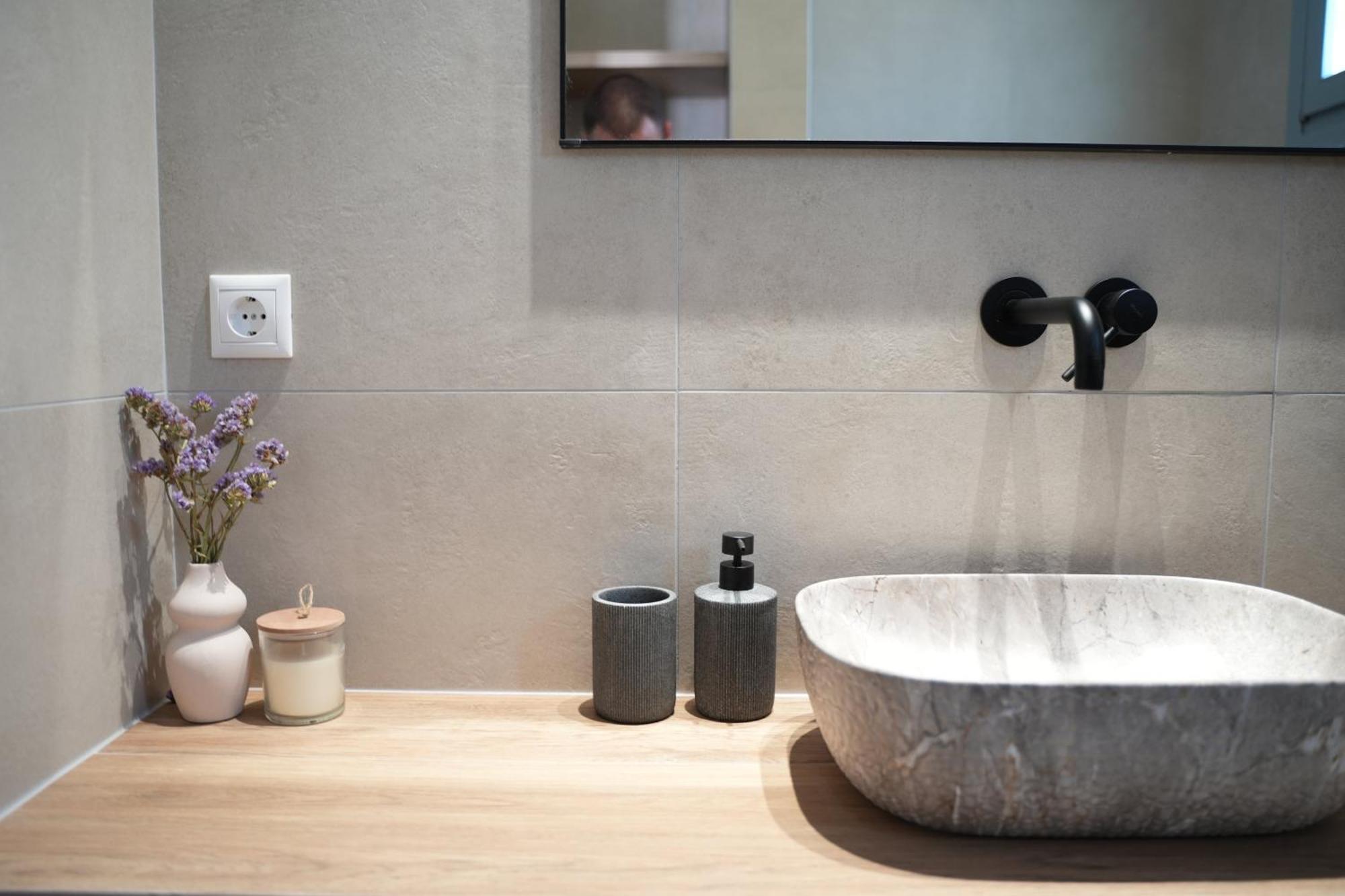 Pyrra Apartments İskiri Dış mekan fotoğraf