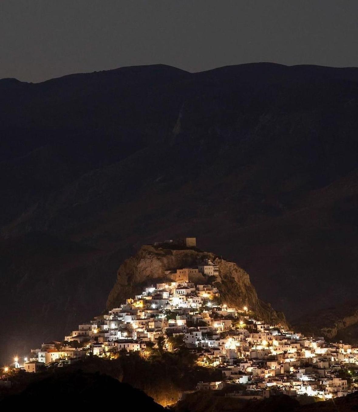 Pyrra Apartments İskiri Dış mekan fotoğraf