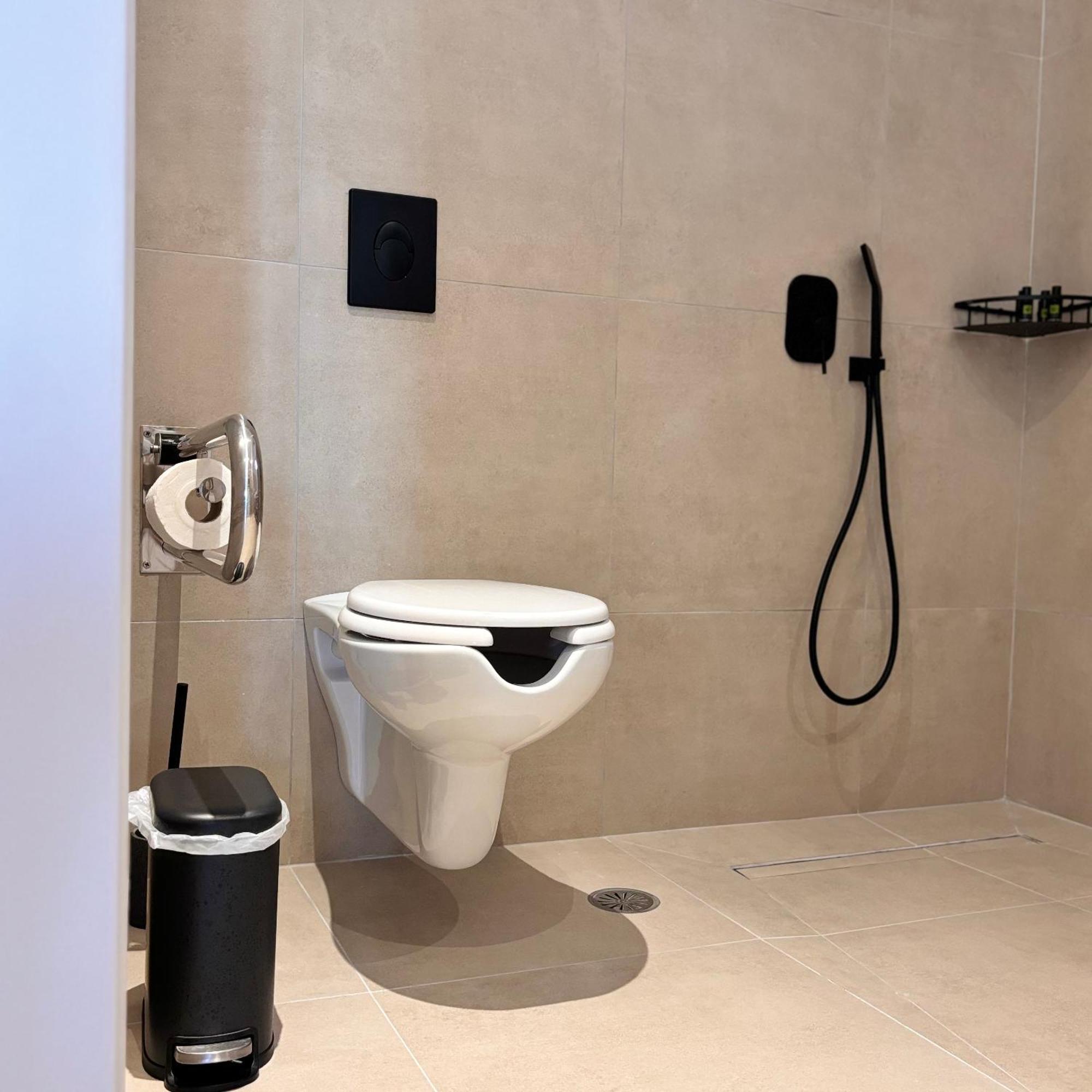 Pyrra Apartments İskiri Dış mekan fotoğraf
